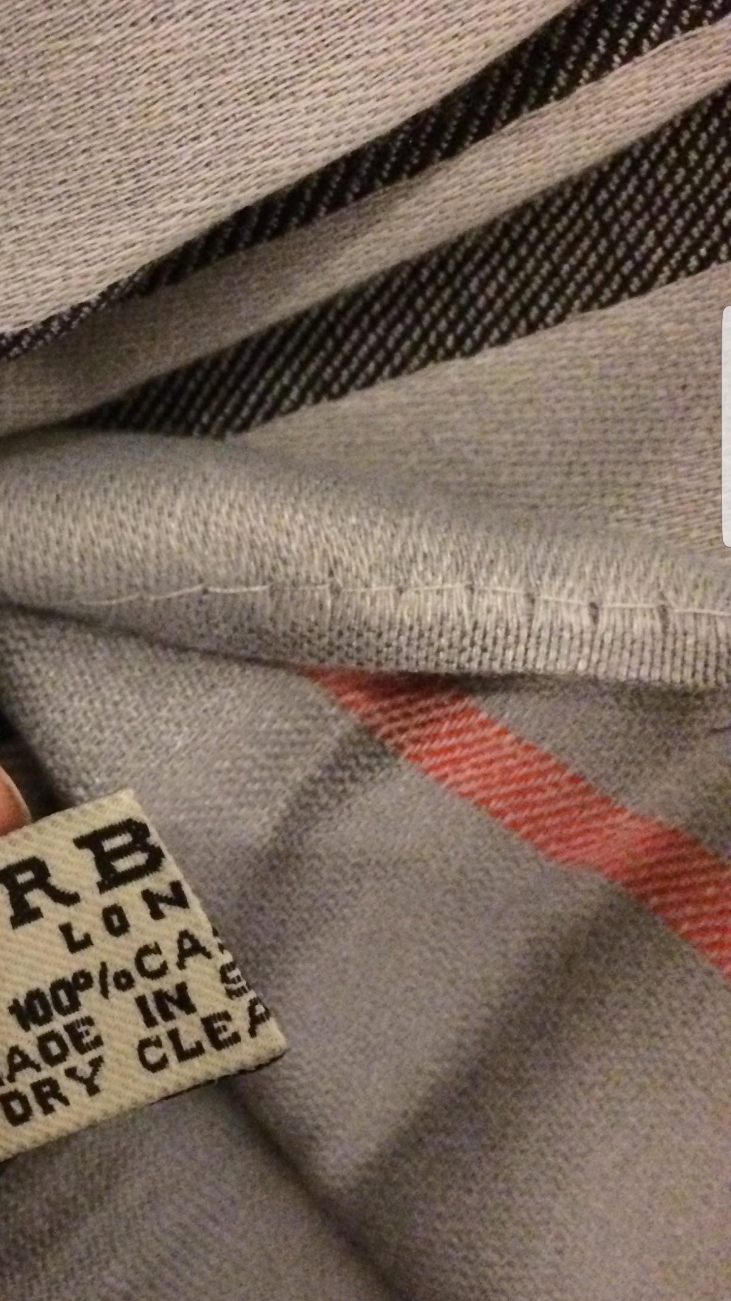 How to Spot a Fake Burberry Scarf - Learn how to