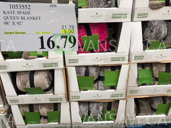 Costco] Hot Katespade Throw ( 2 different kinds) Today only -   Forums