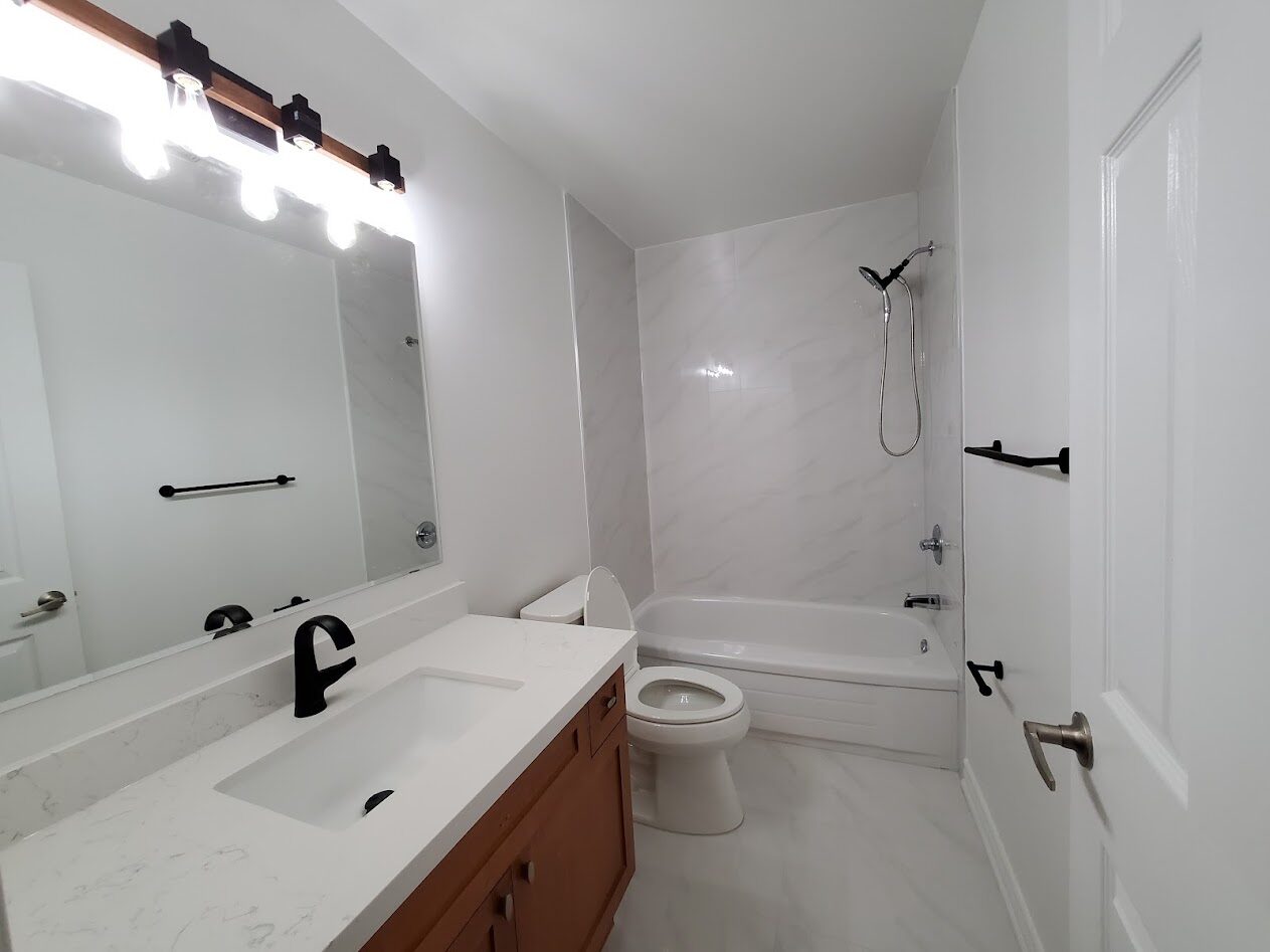 I see your tile bathrooms and I offer my wallpaper and marble sink  renovation. : r/centuryhomes