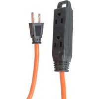 Woods 30 Ft 16/3 Triple-Outlet Outdoor Extension Cord