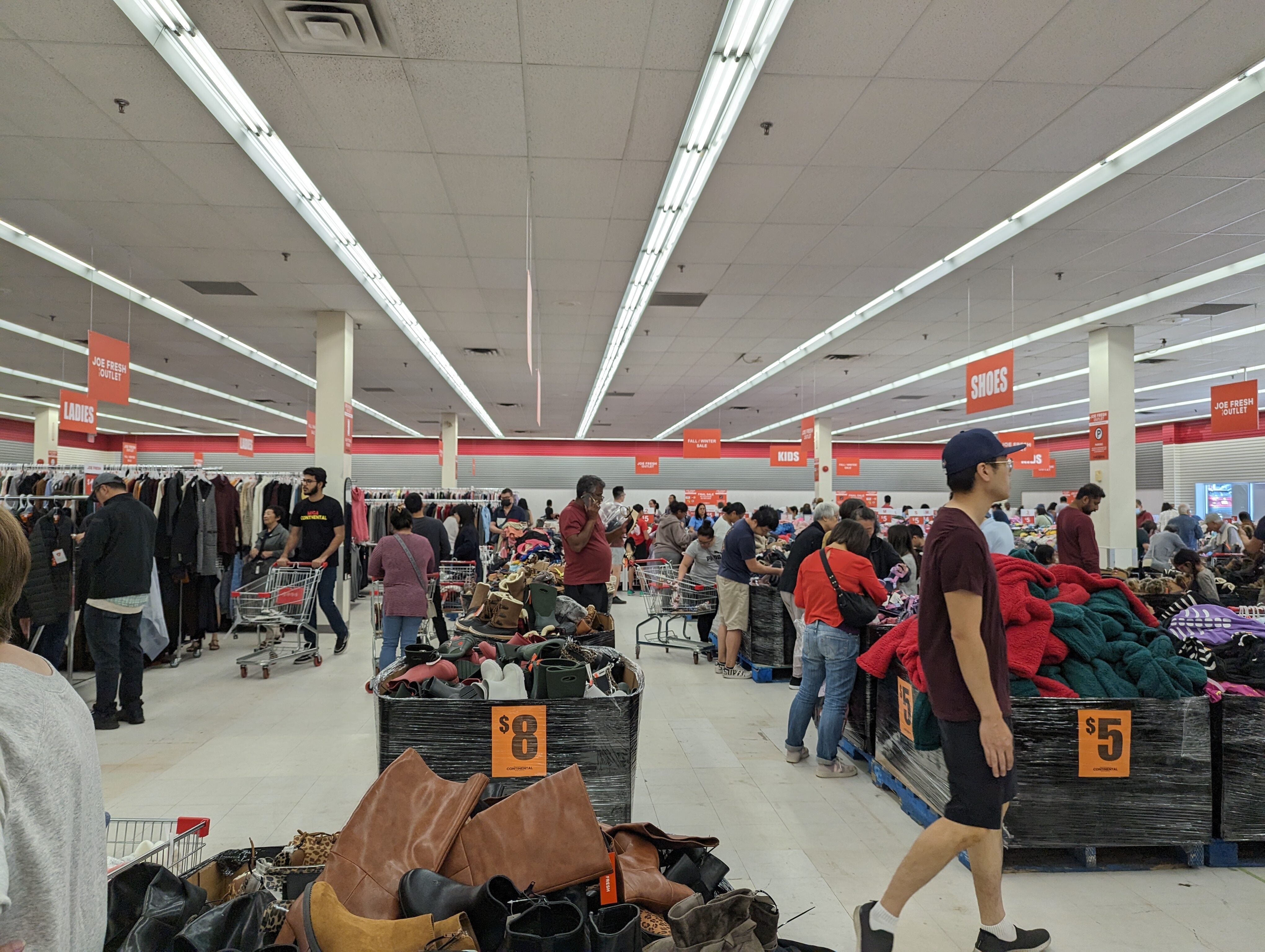 A Huge Joe Fresh Warehouse Sale Is Happening In Montreal & Prices Are As  Low As $2 - MTL Blog